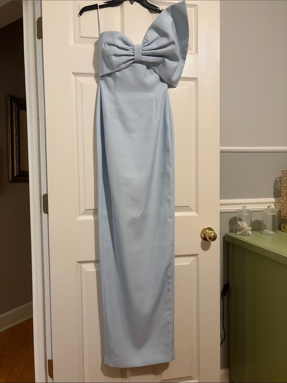 Sau Lee Eleanor Gown - Picture 2 of 4